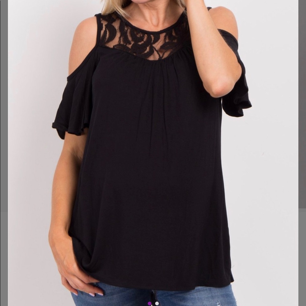 Open shoulder maternity top